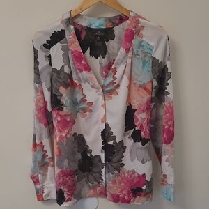 Floral V-Neck Blouse - Multicolor Size M